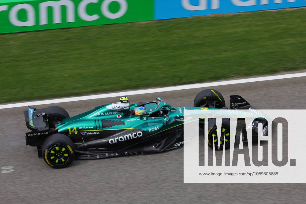 F1 - PRE-SEASON TESTING 2025 - BAHRAIN 14 ALONSO Fernando (spa), Aston Martin F1 Team AMR24, action during the Formula 1 Aramco pre-season testing 2025 of the 2025 FIA Formula One World Championship, WM, Weltmeisterschaft from February 26 to 28, 2025 on the Bahrain International Circuit, in Sakhir, Bahrain - SakhirBahrain