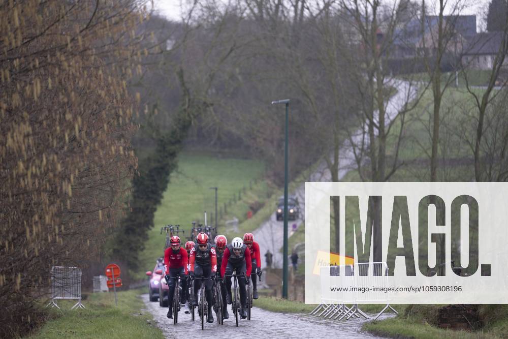 Flanders Classics opening weekend 2025 - training session 27 02 2025 GENT, BELGIUM - FEBRUARY 27 : riders of Lotto pictured during a training session ahead of the Flanders Classics opening weekend with Omloop Het Nieuwsblad and Kuurne Brussel Kuurne on February 27, 2025 in Gent, Belgium, 27 02 2025 Gent Belgium