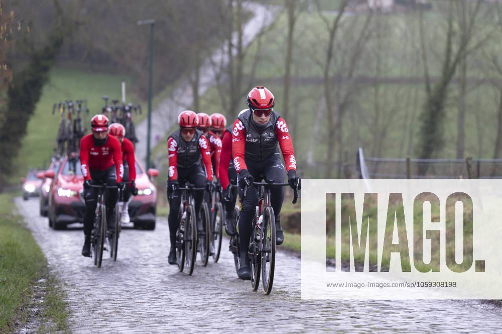 Flanders Classics opening weekend 2025 - training session 27 02 2025 GENT, BELGIUM - FEBRUARY 27 : riders of Lotto pictured during a training session ahead of the Flanders Classics opening weekend with Omloop Het Nieuwsblad and Kuurne Brussel Kuurne on February 27, 2025 in Gent, Belgium, 27 02 2025 Gent Belgium