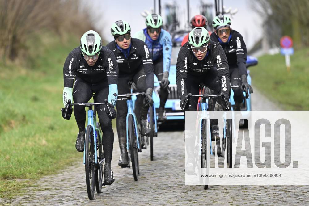 Flanders Classics opening weekend 2025 - training session 27 02 2025 GENT, BELGIUM - FEBRUARY 27 : riders of Decathlon AG2R La Mondiale Team pictured during a training session ahead of the Flanders Classics opening weekend with Omloop Het Nieuwsblad and Kuurne Brussel Kuurne on February 27, 2025 in Gent, Belgium, 27 02 2025 Gent Belgium