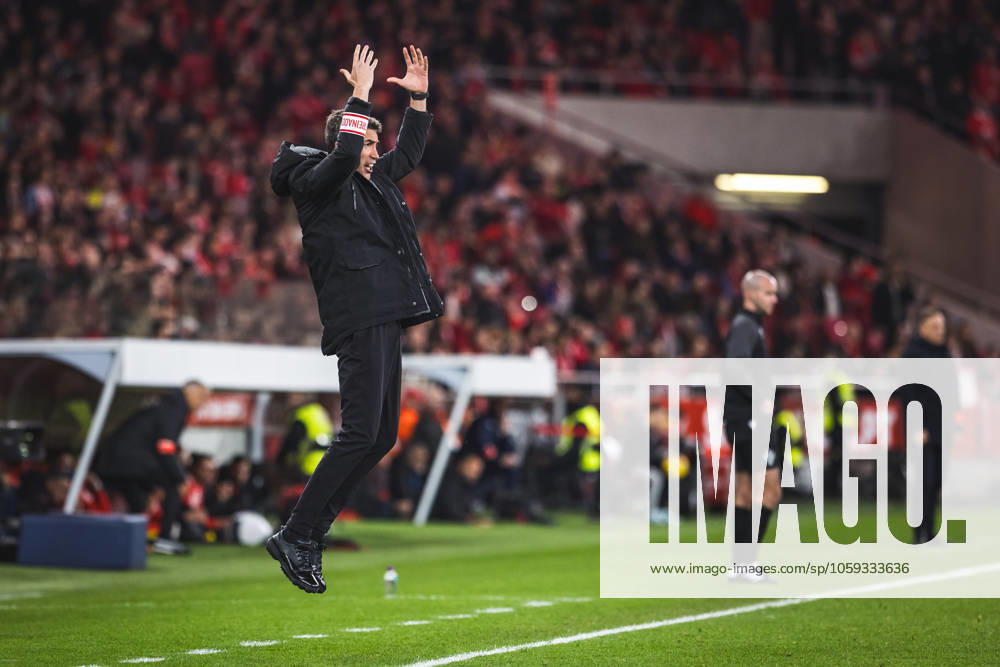 SL Benfica Vs SC Braga in Lisbon, Portugal - 26 Feb 2025 SL Benfica coach Bruno Lage seen during the Portuguese Cup match between SL Benfica and SC Braga at Estadio da Luz. (Final score: SL Benfica 1 - 0 SC Braga) Lisbon Portugal