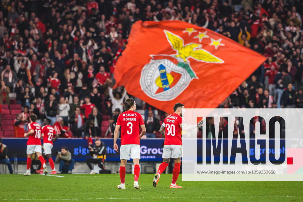 SL Benfica Vs SC Braga in Lisbon, Portugal - 26 Feb 2025 SL Benfica team celebrates a goal during the Portuguese Cup match between SL Benfica and SC Braga at Estadio da Luz. (Final score: SL Benfica 1 - 0 SC Braga) Lisbon Portugal
