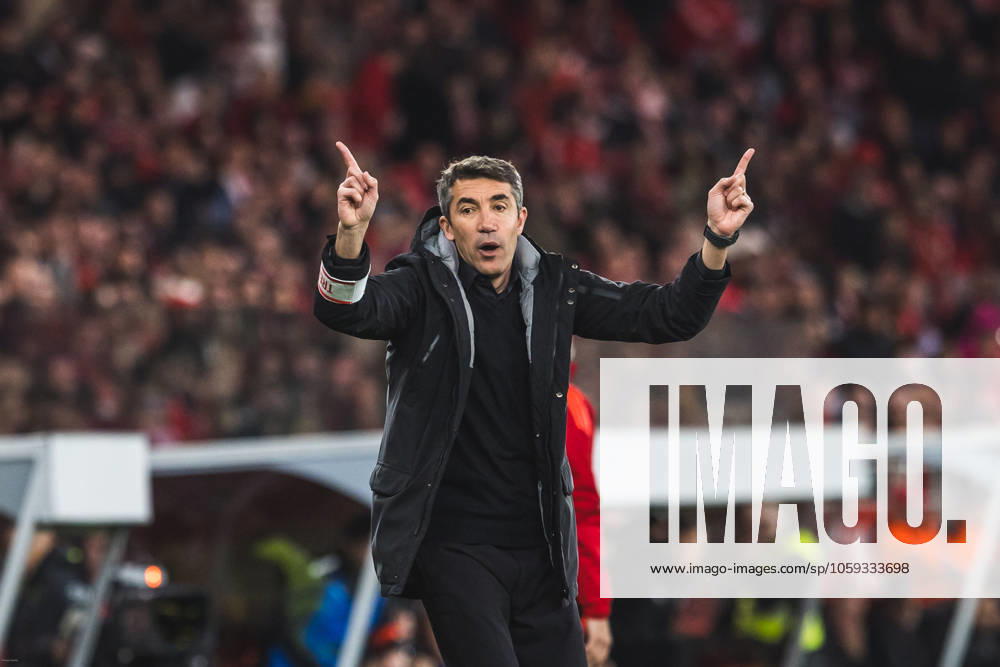 SL Benfica Vs SC Braga in Lisbon, Portugal - 26 Feb 2025 SL Benfica coach Bruno Lage seen during the Portuguese Cup match between SL Benfica and SC Braga at Estadio da Luz. (Final score: SL Benfica 1 - 0 SC Braga) Lisbon Portugal