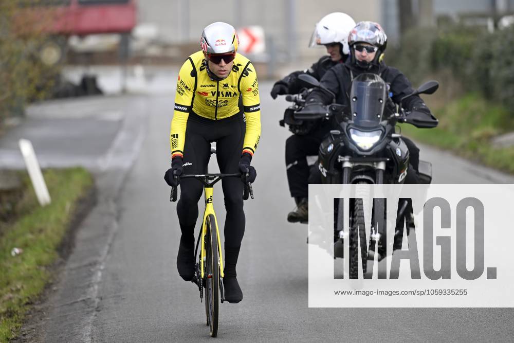 Flanders Classics opening weekend 2025 - training session 28 02 2025 GENT, BELGIUM - FEBRUARY 28 : Van Aert Wout (BEL) of Team Visma - Lease a Bike pictured during a training session ahead of the Flanders Classics opening weekend with Omloop Het Nieuwsblad and Kuurne Brussel Kuurne on February 28, 2025 in Gent, Belgium, 28 02 2025 Gent Belgium