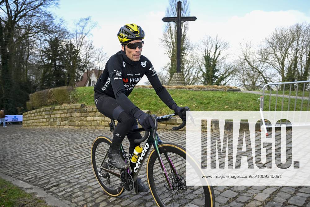 Flanders Classics opening weekend 2025 - training session 28 02 2025 OUDENAARDE, BELGIUM - FEBRUARY 28 : Niermann Grischa (GER) Ass. Sports Director of Team Visma Lease a Bike pictured during a during a training session ahead of the Flanders Classics opening weekend with Omloop Het Nieuwsblad and Kuurne Brussel Kuurne on February 28, 2025 in Oudenaarde, Belgium, 28 02 2025 Oudenaarde Belgium
