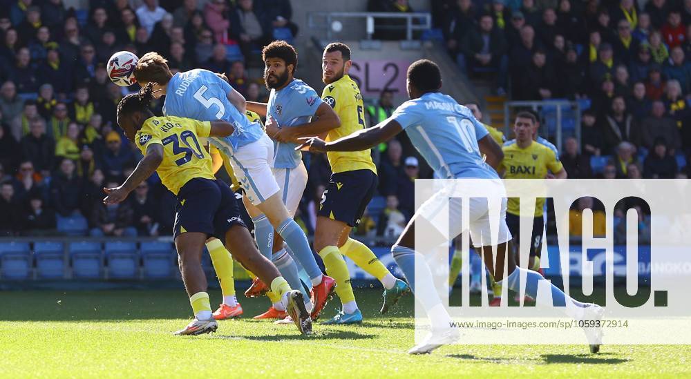 Jack Rudoni of Coventry City scores a goal to make the score 0-1 Oxford United v Coventry City, EFL Sky Bet Championship, Football, Kassam Stadium, Oxford, UK - 01 Mar 2025