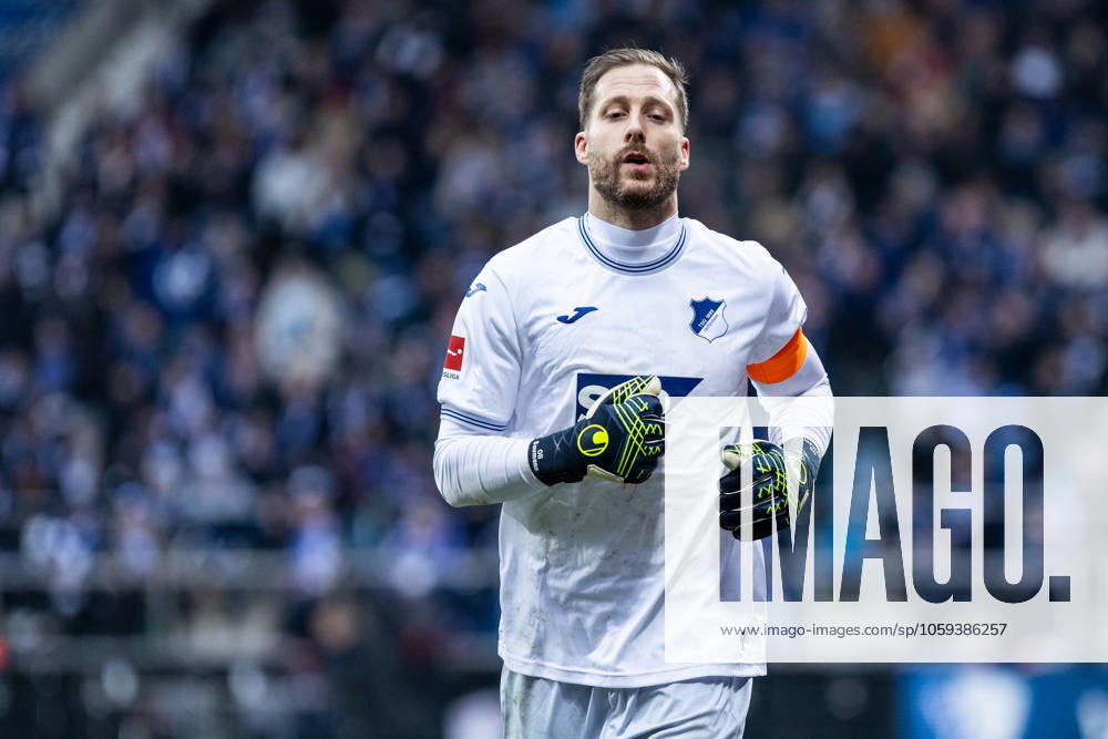 1 Soccer Bundesliga VfL Bochum TSG 1899 Hoffenheim 01 03 2025 Oliver Baumann TSG 1899 Hoffenheim, 1 1 Soccer Bundesliga VfL Bochum TSG 1899 Hoffenheim Vonovia Ruhrstadion, Bochum 01 03 2025 DFL regulations prohibit any use of photographs as image sequences and or quasi video