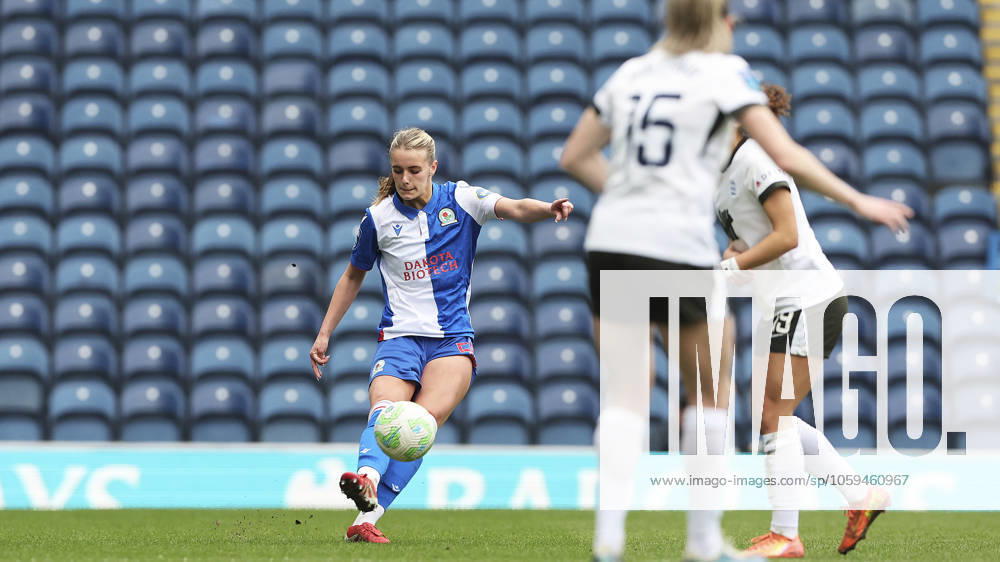 Blackburn Rovers Women v BIrmingham City Women Women s Championship 02 03 2025. Blackburn Rovers Women Lucy Newell (55) during the Women s Championship match between Blackburn Rovers Women and BIrmingham City Women at Ewood Park, Blackburn, England on 2 March 2025. Blackburn Ewood Park Lancashire England Editorial use only DataCo restrictions apply See www.football-dataco.com ,