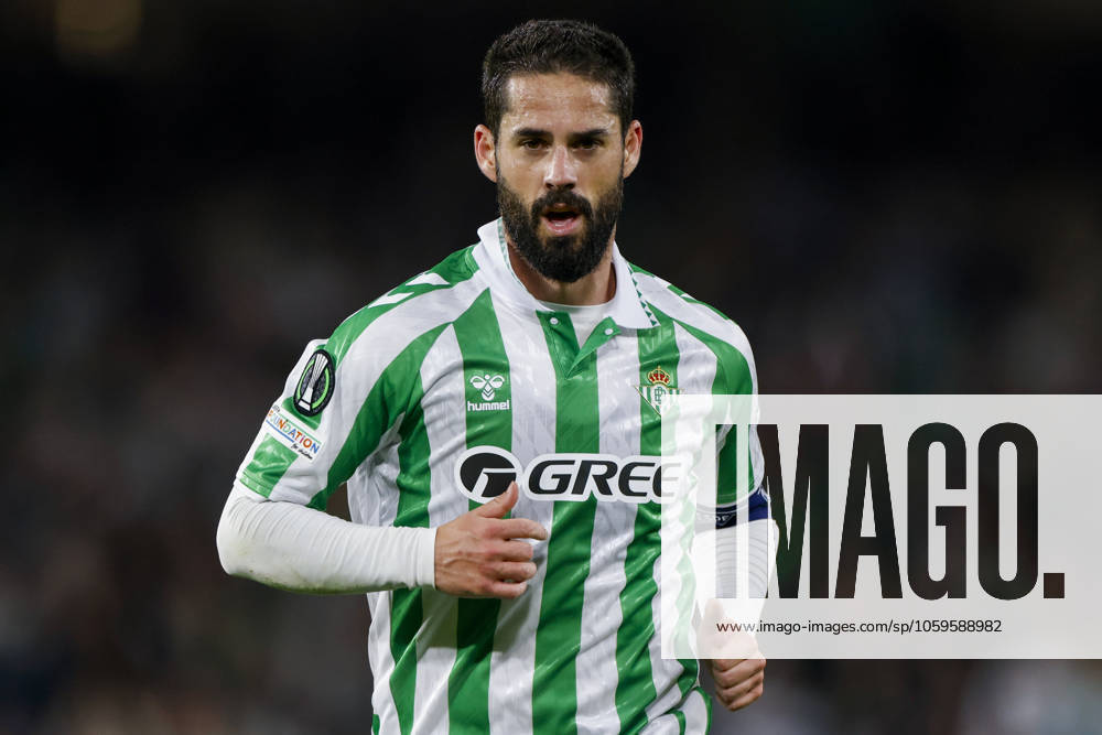Real Betis Balompie v Vitoria SC - UEFA Conference League 2024 25 Round of 16 First Leg Francisco Roman Alarcon Isco of Real Betis is in action during the UEFA Conference League match between Real Betis and Vitoria Guimaraes SC at Benito Villamarin in Seville, Spain, on March 6, 2025. Seville Spain