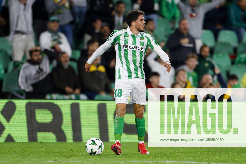 Real Betis Balompie v Vitoria SC - UEFA Conference League 2024 25 Round of 16 First Leg Pablo Fornals of Real Betis argues with the referee during the UEFA Conference League match between Real Betis and Vitoria Guimaraes SC at Benito Villamarin in Seville, Spain, on March 6, 2025. Seville Spain