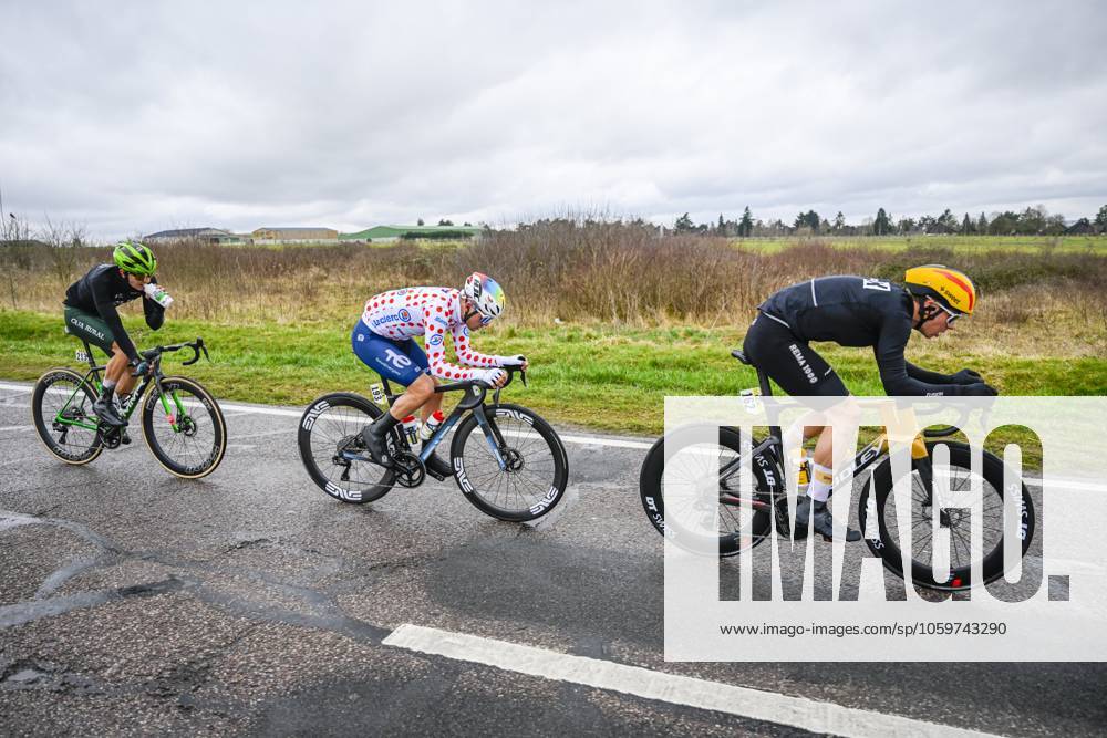 Paris - Nice 2025 - stage 2 BELLEGARDE, FRANCE - MARCH 10 : Abrahamsen Jonas (NOR) of Uno-X Mobility, Delettre Alexandre (FRA) of Team Totalenergies, Fernandez Samuel (ESP) of Caja Rural - Seguros Rga in the escape pack during stage 2 of the 83th edition of the Paris - Nice cycling race, a stage of 183,9km with start in Montesson and finish in Bellegarde on March 10, 2025 in Bellegarde, France, 10 03 2025 ( Motordriver Kenny Verfaillie - Bellegarde France