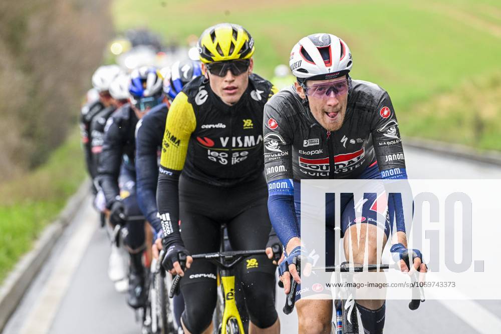 Paris - Nice 2025 - stage 2 BELLEGARDE, FRANCE - MARCH 10 : Bastiaens Ayco (BEL) of Soudal Quick-Step leading the peloton during stage 2 of the 83th edition of the Paris - Nice cycling race, a stage of 183,9km with start in Montesson and finish in Bellegarde on March 10, 2025 in Bellegarde, France, 10 03 2025 ( Motordriver Kenny Verfaillie - Bellegarde France