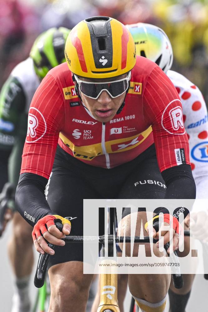 Paris - Nice 2025 - stage 2 BELLEGARDE, FRANCE - MARCH 10 : Abrahamsen Jonas (NOR) of Uno-X Mobility leading the escape pack during stage 2 of the 83th edition of the Paris - Nice cycling race, a stage of 183,9km with start in Montesson and finish in Bellegarde on March 10, 2025 in Bellegarde, France, 10 03 2025 ( Motordriver Kenny Verfaillie - Bellegarde France