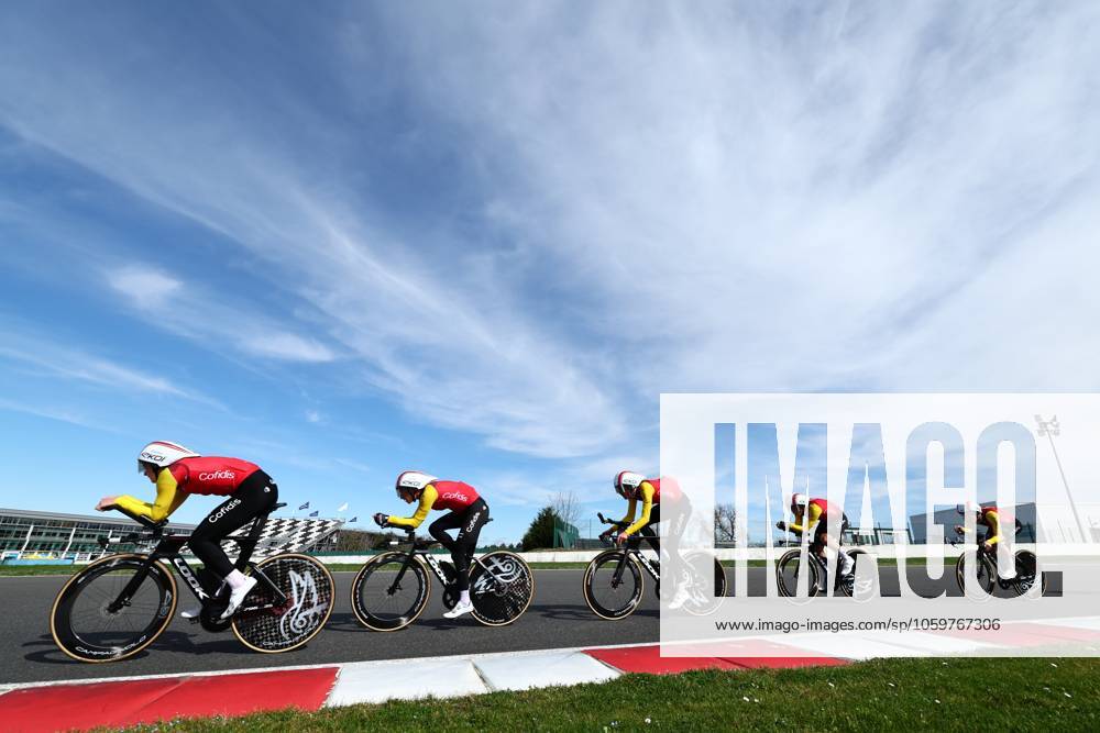 Cofidis riders pictured during the warming up ahead of stage three of the 83th edition of the Paris-Nice cycling race, a 28,4km team time trial at the Nevers Magny-Cours racetrack, in Nevers, France, Tuesday 11 March 2025. DAVIDxPINTENS x114675042x