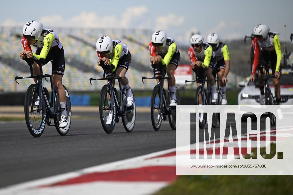 Paris - Nice 2025 - stage 3 NEVERS, FRANCE - MARCH 11 : training team Intermarche - Wanty during stage 3 of the 83th edition of the Paris - Nice cycling race, a team time-trail stage of 28,4km with start on the Circuit Magny-Cours and finish in Nevers on March 11, 2025 in Nevers, France, 11 03 2025 ( Motordriver Kenny Verfaillie - Nevers France