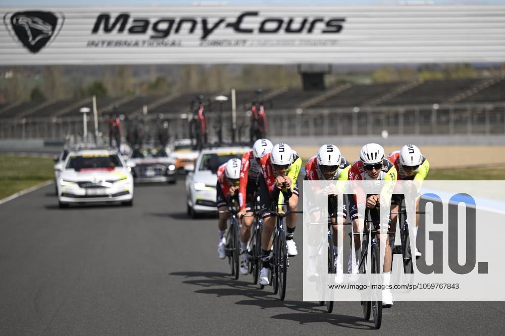 Paris - Nice 2025 - stage 3 NEVERS, FRANCE - MARCH 11 : training team Intermarche - Wanty during stage 3 of the 83th edition of the Paris - Nice cycling race, a team time-trail stage of 28,4km with start on the Circuit Magny-Cours and finish in Nevers on March 11, 2025 in Nevers, France, 11 03 2025 ( Motordriver Kenny Verfaillie - Nevers France