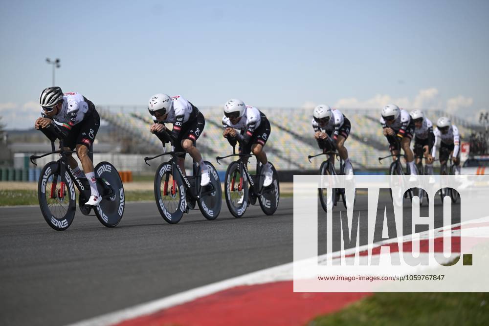 KW11 Paris - Nice 2025 - stage 3 NEVERS, FRANCE - MARCH 11 : training team Uae team Emirates during stage 3 of the 83th edition of the Paris - Nice cycling race, a team time-trail stage of 28,4km with start on the Circuit Magny-Cours and finish in Nevers on March 11, 2025 in Nevers, France, 11 03 2025 ( Motordriver Kenny Verfaillie - Nevers France