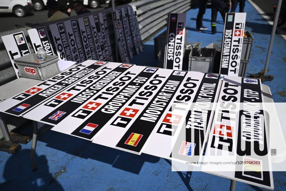Paris - Nice 2025 - stage 3 NEVERS, FRANCE - MARCH 11 : illustration picture time trial during stage 3 of the 83th edition of the Paris - Nice cycling race, a team time-trail stage of 28,4km with start on the Circuit Magny-Cours and finish in Nevers on March 11, 2025 in Nevers, France, 11 03 2025 ( Motordriver Kenny Verfaillie - Nevers France