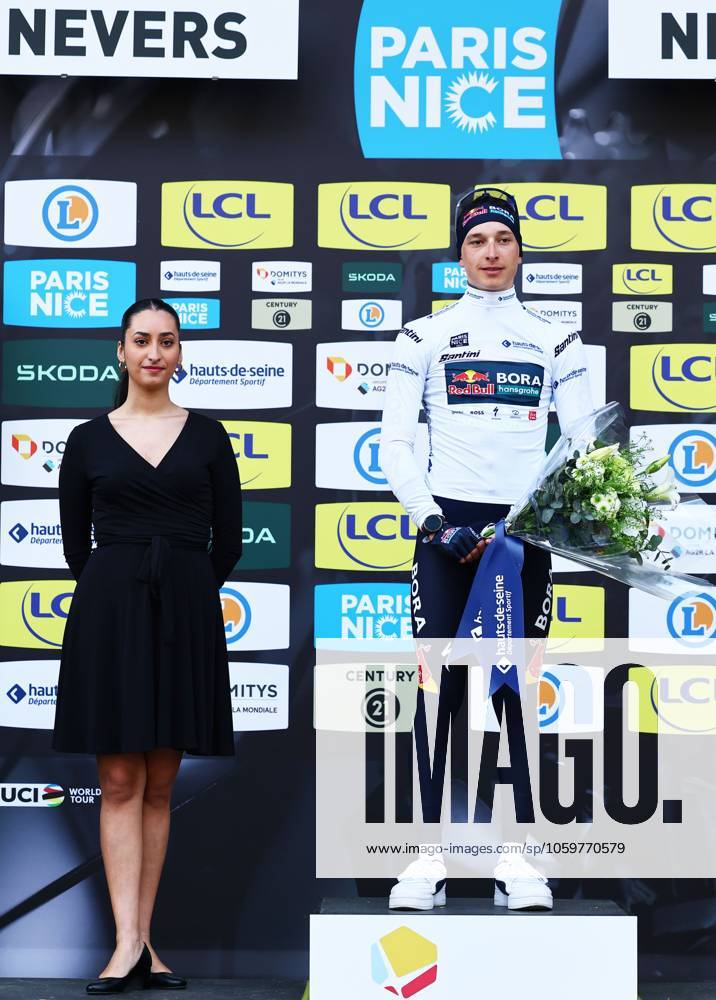German Florian Lipowitz of RedBull-BORA-hansgrohe celebrates in the white jersey for best young rider after stage three of the 83th edition of the Paris-Nice cycling race, a 28,4km team time trial at the Nevers Magny-Cours racetrack, in Nevers, France, Tuesday 11 March 2025. DAVIDxPINTENS x114685288x