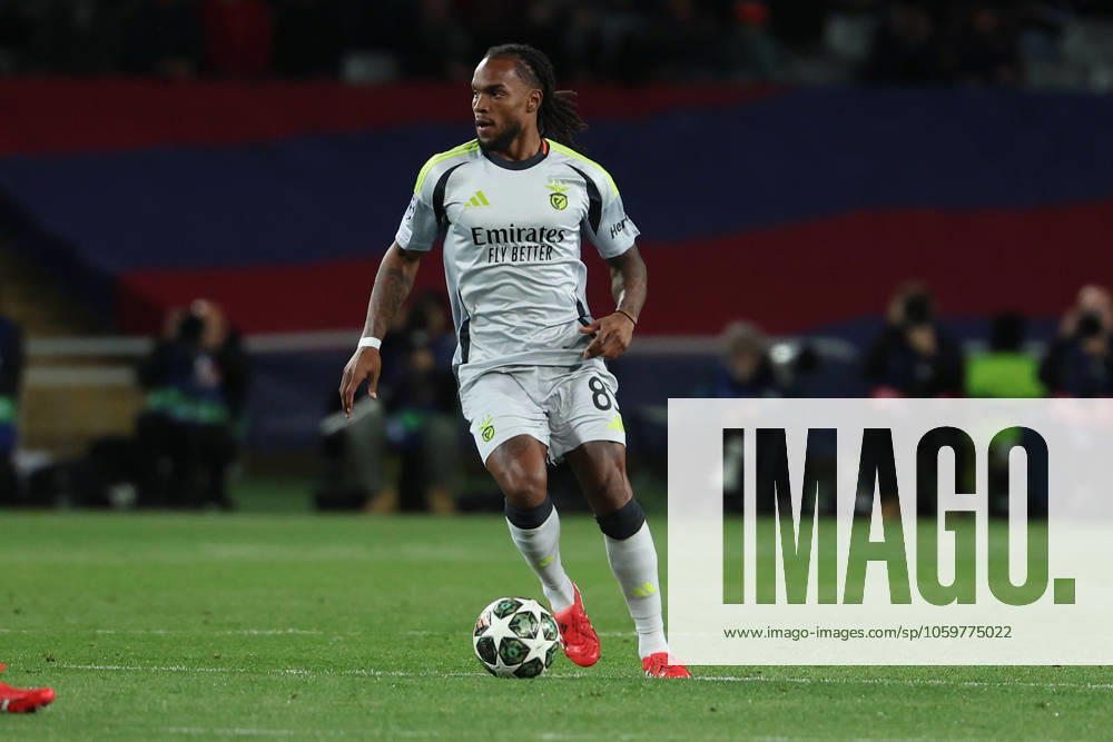 Barcelona 11 March 2025 Uefa Champions League phase 2024 25 Round of 16 FC Barcelona S L Benfica v l , Reanto Sanches S L Benfica on the ball, cropped image, single image, full body, action, action, game scene
