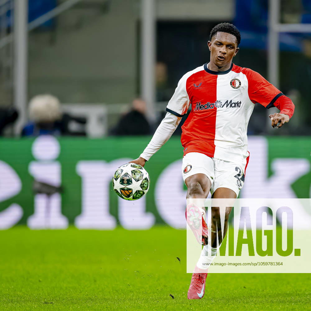 Feyenoord Rotterdam midfielder Givairo Read during the match Inter Feyenoord at the San Siro Stadium for the UEFA Champions League Round of 16 2st leg season 2024 2025 in MILAN, Italia on 11 march 2025, photo by Marcel van Dorst EYE4images DeFodi Images