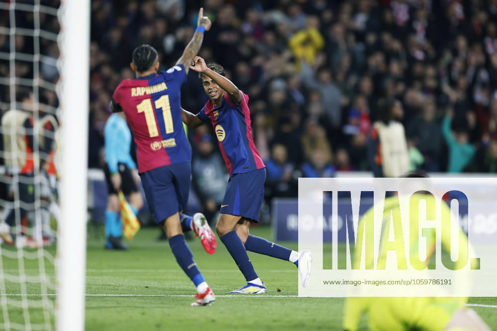 Raphinha, Lamine Yamal (Barcelona), MARCH 11, 2025 - Football Soccer : UEFA Champions League match between FC Barcelona, Barca 3-1 Benfica at the Estadi Olimpic Lluis Companys in Barcelona, Spain. Noxthirdxpartyxsales (284497985)