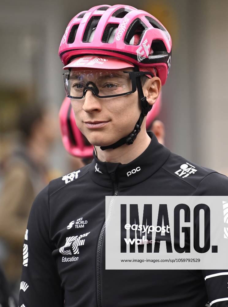 Paris - Nice 2025 - stage 4 LA LOGE DES GARDES, FRANCE - MARCH 12 : Powless Neilson (USA) of Ef Education - Easypost during stage 4 of the 83th edition of the Paris - Nice cycling race, a stage of 163,4km with start in Vichy and finish in La Loge Des Gardes on March 12, 2025 in La Loge Des Gardes, France, 12 03 2025 ( Motordriver Kenny Verfaillie - La Loge Des Gardes France