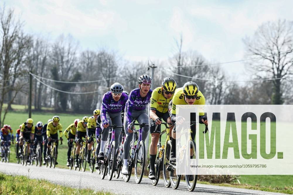 The pack of riders pictured in action during stage four of the 83th edition of the Paris-Nice cycling race, 163,4km from Vichy to La Loge des Gardes, France, Wednesday 12 March 2025. DAVIDxPINTENS x114757603x