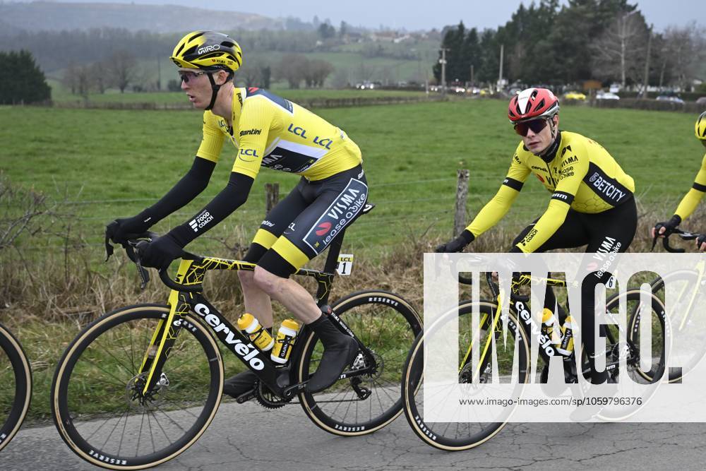 Paris - Nice 2025 - stage 4 LA LOGE DES GARDES, FRANCE - MARCH 12 : Jorgenson Matteo (USA) of Team Visma Lease A Bike and Vingegaard Jonas (DEN) of Team Visma Lease A Bike during stage 4 of the 83th edition of the Paris - Nice cycling race, a stage of 163,4km with start in Vichy and finish in La Loge Des Gardes on March 12, 2025 in La Loge Des Gardes, France, 12 03 2025 ( Motordriver Kenny Verfaillie - La Loge Des Gardes France