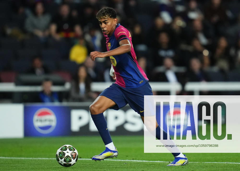 ESP: FC Barcelona, Barca - SL Benfica. UEFA Champions League match. Round of 16 Lamine Yamal of FC Barcelona during the UEFA Champions League match, Round of 16, between FC Barcelona and Benfica played at Lluis Companys Stadium on March 11 2025 in Barcelona Spain. kpng