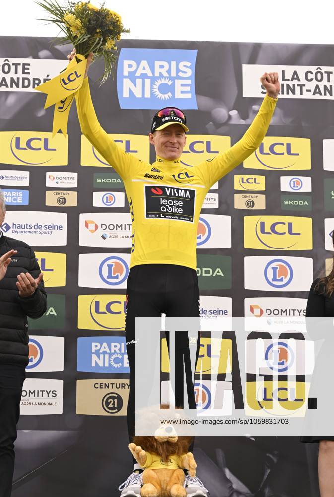 Paris - Nice 2025 - stage 5 LA COTE-SAINT-ANDRE, FRANCE - MARCH 13 : Jorgenson Matteo (USA) of Team Visma Lease A Bike pictured with the yellow jersey during the podium ceremony of stage 5 of the 83th edition of the Paris - Nice cycling race, a stage of 196,5km with start in Saint-Just-en-Chevalet and finish in La Cote-Saint-Andre on March 13, 2025 in La Cote-Saint-Andre, France, 13 03 2025 ( Motordriver Kenny Verfaillie - La Cote-Saint-Andre France