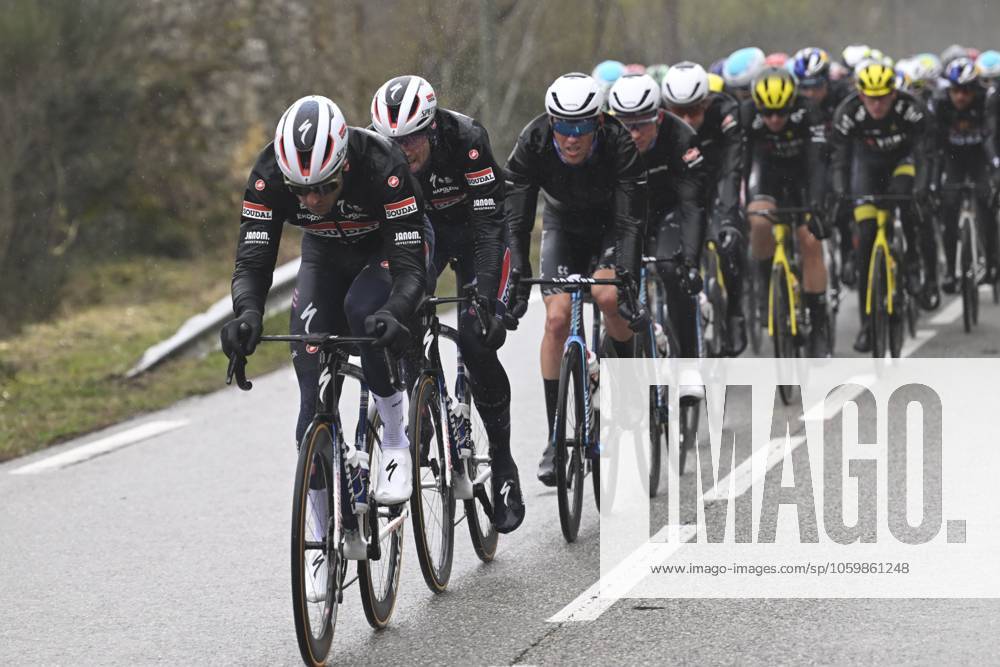 Paris - Nice 2025 - stage 6 BERRE L ETANG, FRANCE - MARCH 14 : riders of Soudal - Quick Step leading the peloton during stage 6 of the 83th edition of the Paris - Nice cycling race, a stage of 209,8km with start in Saint-Julien-en-Saint-Alban and finish in Berre L Etang on March 14, 2025 in Berre L Etang, France, 14 03 2025 ( Motordriver Kenny Verfaillie - Berre L Etang France