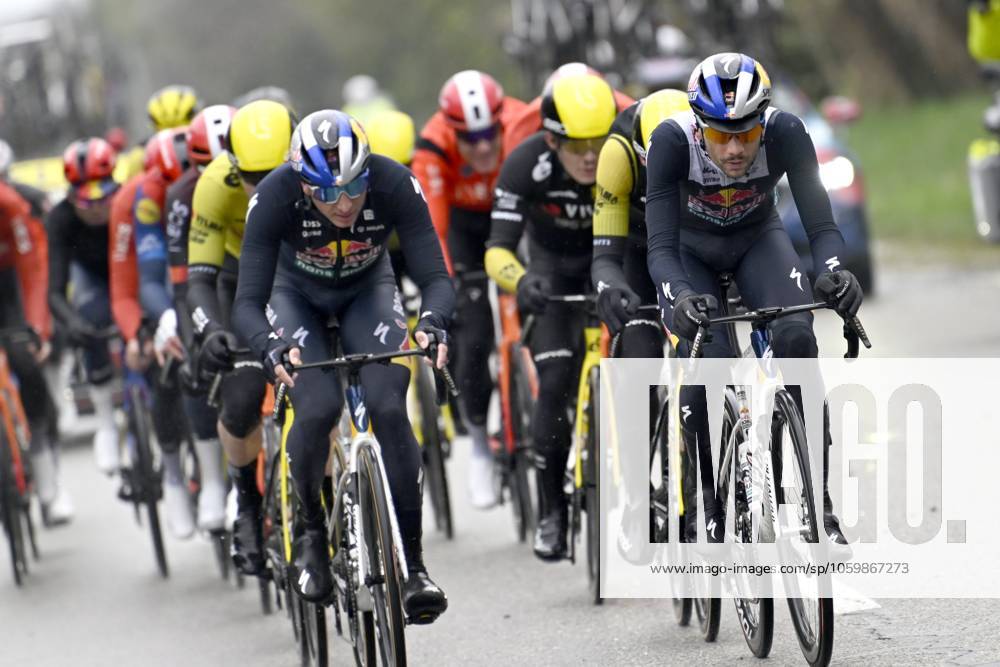 Paris - Nice 2025 - stage 6 BERRE L ETANG, FRANCE - MARCH 14 : riders of Red Bull - Bora - Hansgrohe during stage 6 of the 83th edition of the Paris - Nice cycling race, a stage of 209,8km with start in Saint-Julien-en-Saint-Alban and finish in Berre L Etang on March 14, 2025 in Berre L Etang, France, 14 03 2025 ( Motordriver Kenny Verfaillie - Berre L Etang France