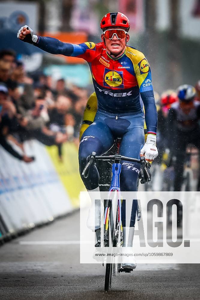 KW11 Danish Mads Pedersen of Lidl-Trek celebrates as he crosses the finish line to win stage six of the 83th edition of the Paris-Nice cycling race, 209,8 km from Saint-Julien-en-Saint-Alban to Berre l Etang, France, Friday 14 March 2025. DAVIDxPINTENS x114939350x