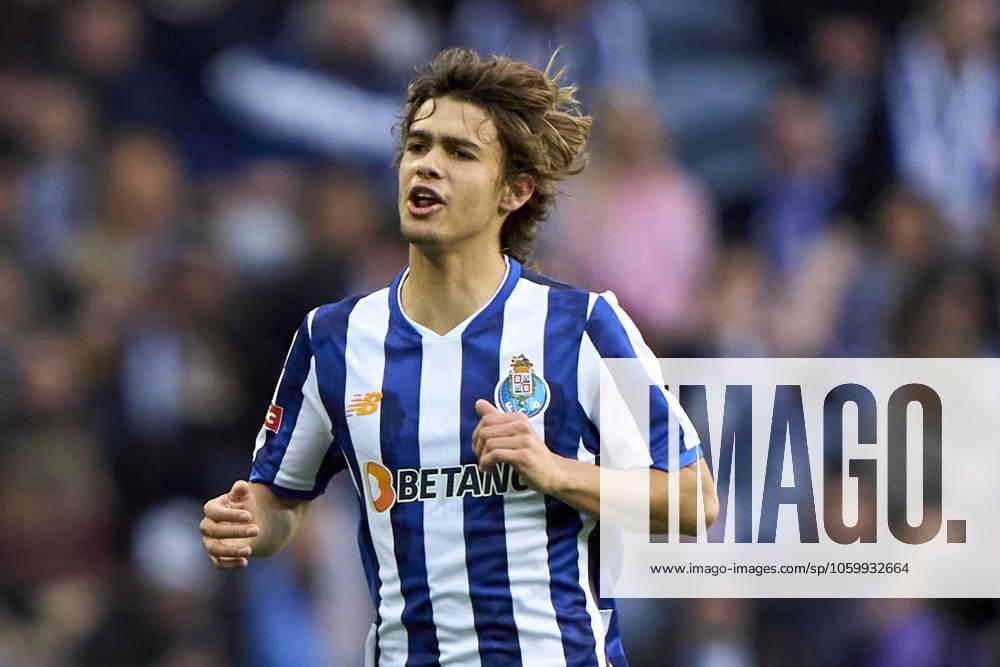 FC Porto v AVS - Liga Portugal Betclic Rodrigo Mora of FC Porto celebrates after scoring his team s first goal during the Liga Portugal Betclic match between FC Porto and AVS Futebol at Estadio Do Dragao in Porto, Portugal, on March 15, 2025. Porto, Portugal Portugal