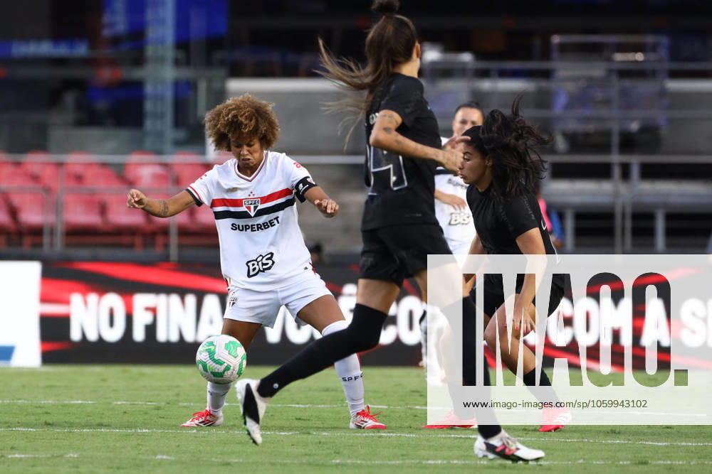 Sao Paulo and Corinthians in the Women s Super Cup final Aline from Sao Paulo during the match against Corinthians in the final of the Women s Super Cup, at the Morumbis Stadium, south of Sao Paulo, this Saturday, 03 15 2025 SoO PAULO SoO PAULO Brazil