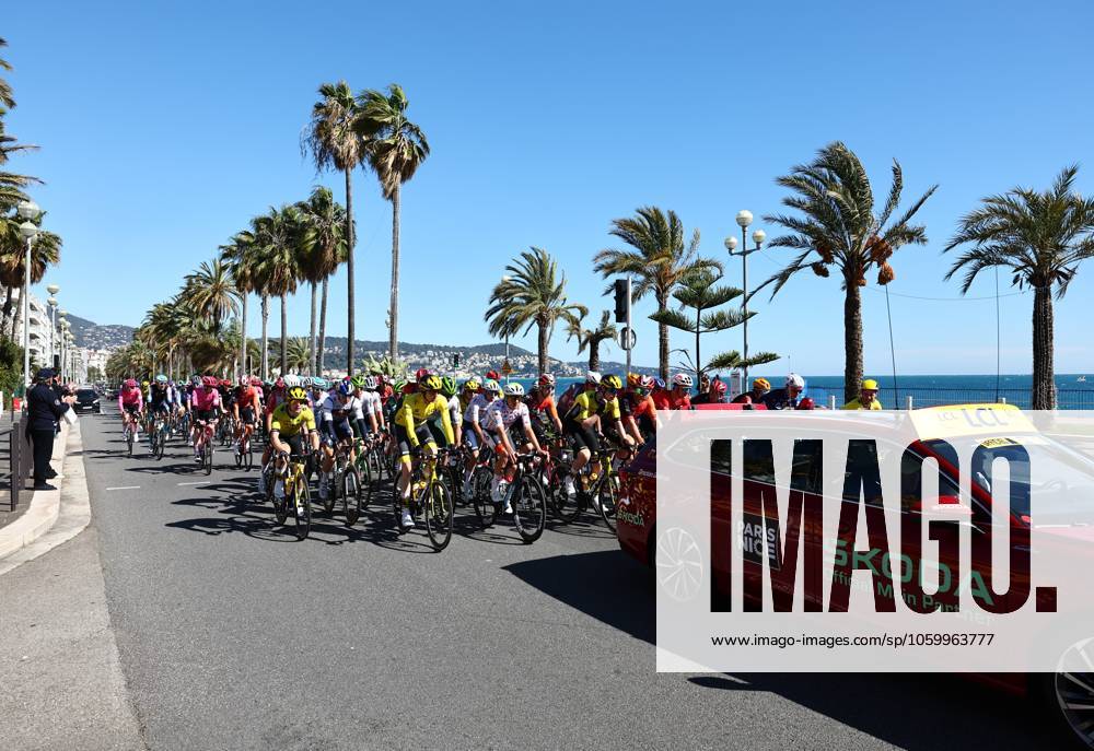 The pack of riders pictured at the start of stage eight of the 83th edition of the Paris-Nice cycling race, 119,9 km from Nice to Nice, France, Sunday 16 March 2025. DAVIDxPINTENS x115088873x