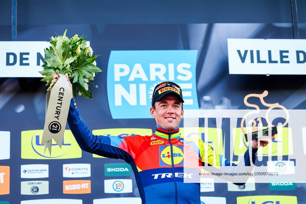 Danish Mads Pedersen of Lidl-Trek celebrates on the podium with the combativity award after stage eight of the 83th edition of the Paris-Nice cycling race, 119,9 km from Nice to Nice, France, Sunday 16 March 2025. DAVIDxPINTENS x115106476x