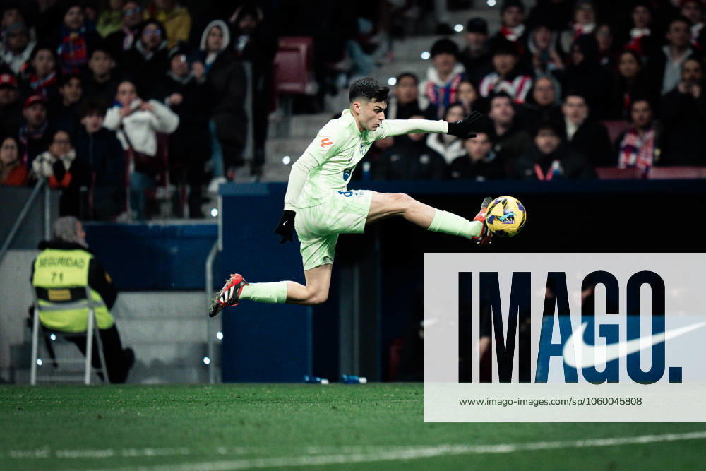 Atletico de Madrid v FC Barcelona, Barca - LaLiga EA Sports MADRID, SPAIN, MARCH 16: Pedri Gonzalez of FC Barcelona during the LaLiga EA Sports match between Atletico de Madrid and FC Barcelona at Estadio Civitas Metropolitano on March 16, 2025 in Madrid, Spain. Madrid Estadio Civitas Metropolitano Madrid Spain