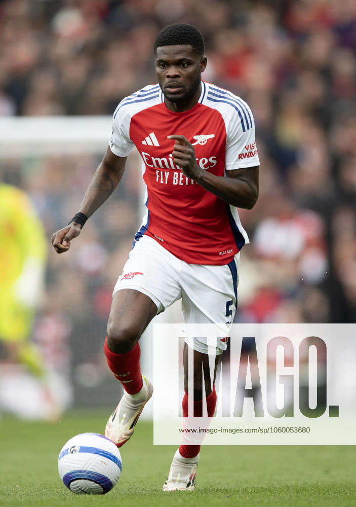 Arsenal FC v Chelsea FC - Premier League LONDON, ENGLAND - MARCH 16: Thomas Partey of Arsenal during the Premier League match between Arsenal FC and Chelsea FC at Emirates Stadium on March 16, 2025 in London, England. London Emirates Stadium England United Kingdom