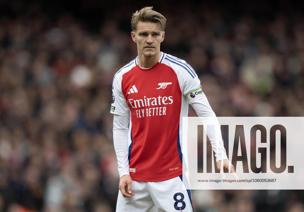 Arsenal FC v Chelsea FC - Premier League LONDON, ENGLAND - MARCH 16: Martin Odegaard of Arsenal during the Premier League match between Arsenal FC and Chelsea FC at Emirates Stadium on March 16, 2025 in London, England. London Emirates Stadium England United Kingdom