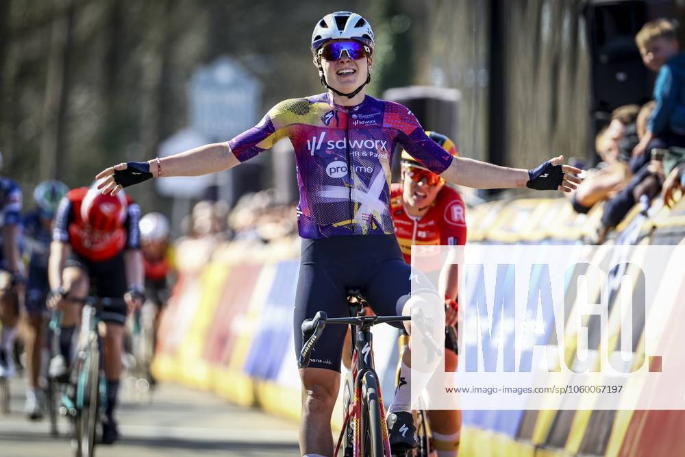 Polish Marta Lach of SD Worx-Protime celebrates as she crosses the finish line to win the Nokere Koerse one day cycling race for women elite, 134km from Deinze to Nokere, on Wednesday 19 March 2025. DAVIDxPINTENS x115273187x