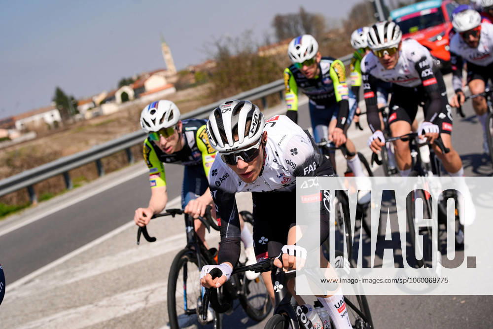The pack rides during the men s elite race of the Milano-Torino one day cycling race (174km) from Rho to Torino (Superga) - North West Italy- Wednesday, March 19, 2025. - cycling .