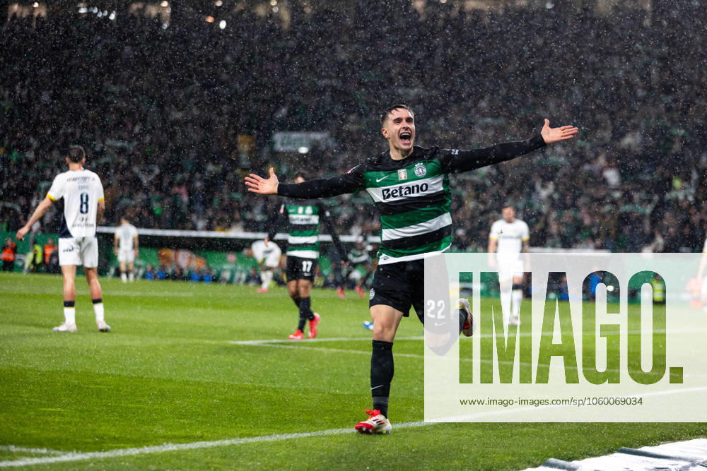 Sporting CP v FC Famalicao - Liga Portugal BetClic Ivan Fresneda a celebrar o golo durante partida entre Sporting CP v FC Famalicao valida pela Liga Portugal BetClic no Estadio Jose Alvalade, Lisboa, Portugal (Foto de Diogo Faria Reis Avant Sports) Lisbon Estadio Jose Alvalade Portugal