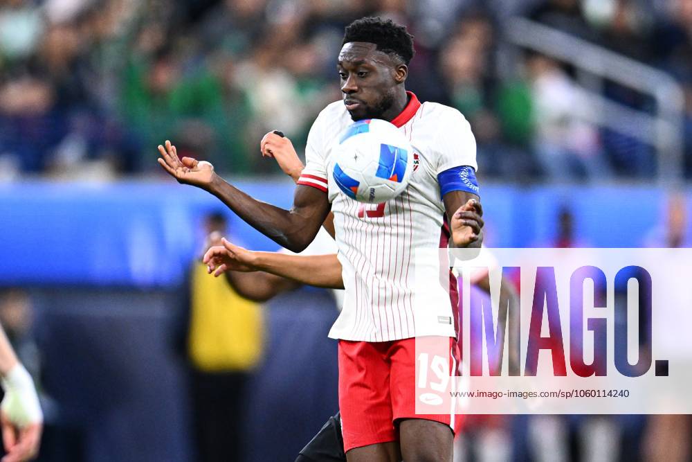 IV CONCACAF NATIONS LEAGUE 2024-2025 Canada vs Mexico Alphonso Davies of Canada during the Semifinal match between Canada and Mexican national team, Nationalteam (Mexico) as part Final Four of the Concacaf Nations League 2024-2025 at SoFi Stadium on March 20, 2025 in Inglewood, Los Angeles, California, United States. INGLEWOOD LOS ANGELES CALIFORNIA UNITED STATES