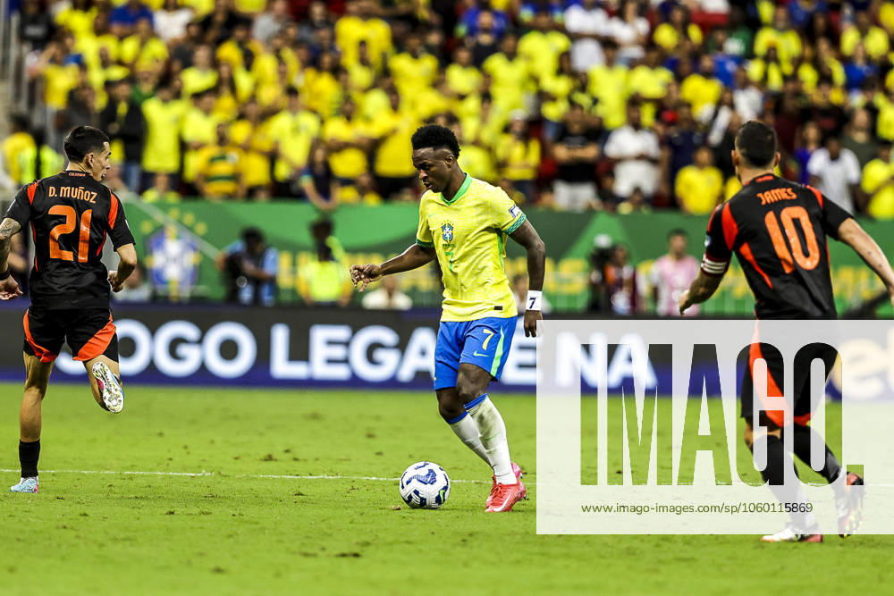Match between brazil and colomba for the world cup qualifiers in brasilia Brasilia (df), 03 20 2025 - qualifiers 2026 world cup brazil colombia - player vini jr in a play in the match between the brazilian team and the colombian team, for the 13th round of the world cup qualifiers at the brb mane garrincha arena, this thursday night, march 20, 2025. (Foto: Pedro Paulo Diaz Thenews2 imago images)