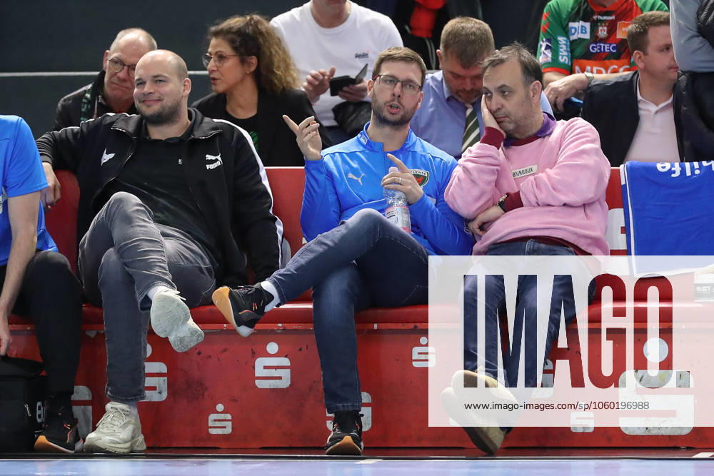 Handball, Daikin HBL, SC Magdeburg Füchse Berlin v l Paul Drux Berlin , Jaron Siewert Berlin, Coach , Bob Hanning Berlin, Managing Director Magdeburg