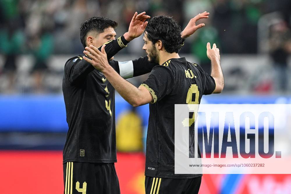 IV CONCACAF NATIONS LEAGUE 2024-2025 Mexico vs Panama - Final Raul Jimenez celebrates his goal 2-1 with Edson Alvarez of Mexico during the Final match between Mexican national team, Nationalteam (Mexico) and Panama as part Final Four of the Concacaf Nations League 2024-2025 at SoFi Stadium on March 23, 2025 in Inglewood, Los Angeles, California, United States. INGLEWOOD LOS ANGELES CALIFORNIA UNITED STATES