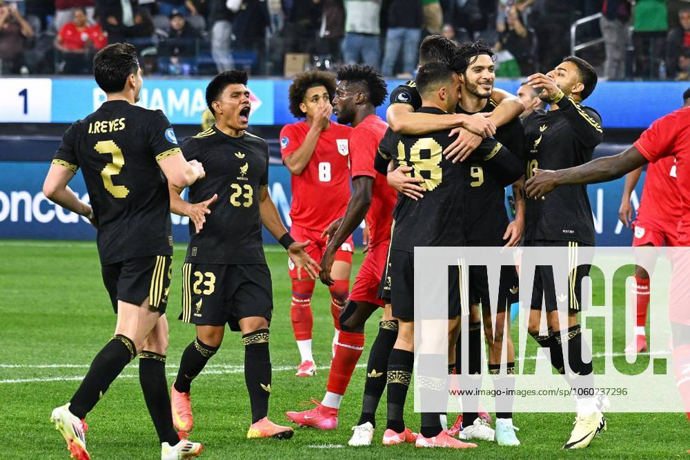 IV CONCACAF NATIONS LEAGUE 2024-2025 Mexico vs Panama - Final Raul Jimenez celebrates his goal 2-1 of Mexico during the Final match between Mexican national team, Nationalteam (Mexico) and Panama as part Final Four of the Concacaf Nations League 2024-2025 at SoFi Stadium on March 23, 2025 in Inglewood, Los Angeles, California, United States. INGLEWOOD LOS ANGELES CALIFORNIA UNITED STATES