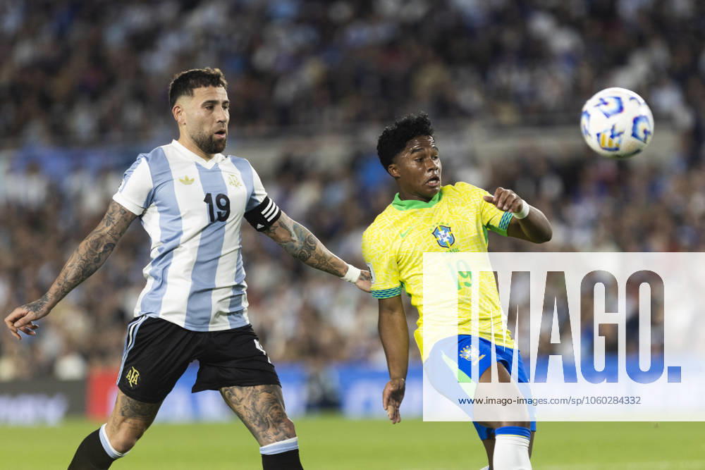 Argentina v Brazil - FIFA World Cup, WM, Weltmeisterschaft, Fussball 2026 Qualifier Nicolas Otamendi of Argentina and Endrick of Brazil in action during the South of American FIFA World Cup 2026 Qualifier between Argentina and Brazil at Estadio Mas Monumental Antonio Vespucio Liberti on March 25, 2025 in Buenos Aires, Argentina. Buenos Aires Argentina